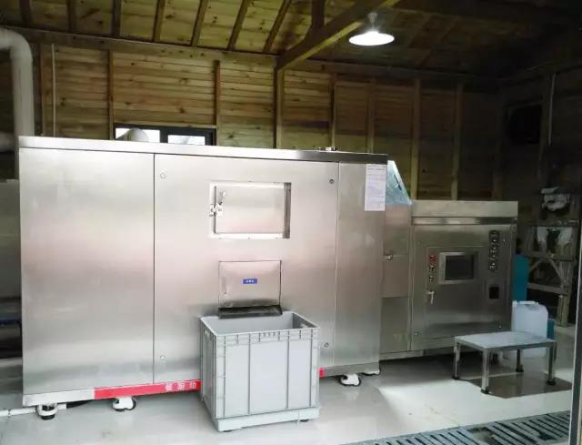 500KG廚余垃圾處理設(shè)備 500KG廚余垃圾處理設(shè)備