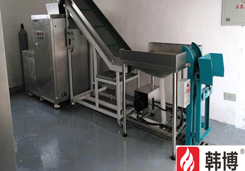 有機(jī)垃圾處理設(shè)備案例，蘇州越溪城南菜市場(chǎng)1000kg有機(jī)垃圾處理設(shè)備